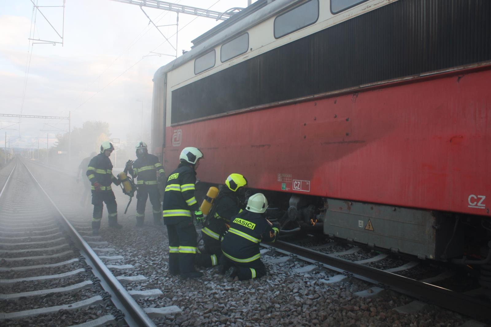 Požár lokomotivy, Hrdějovice - 7. 10. 2016 (3).JPG