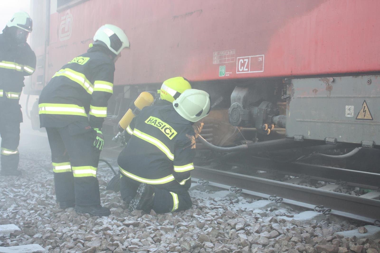 Požár lokomotivy, Hrdějovice - 7. 10. 2016 (4).JPG