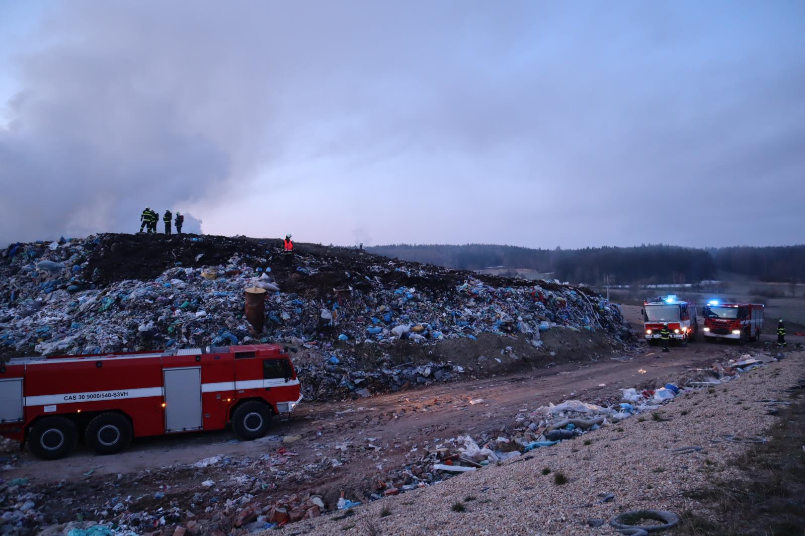 Požár skládky, Vydlaby - 25. 3. 2020 (12).JPG