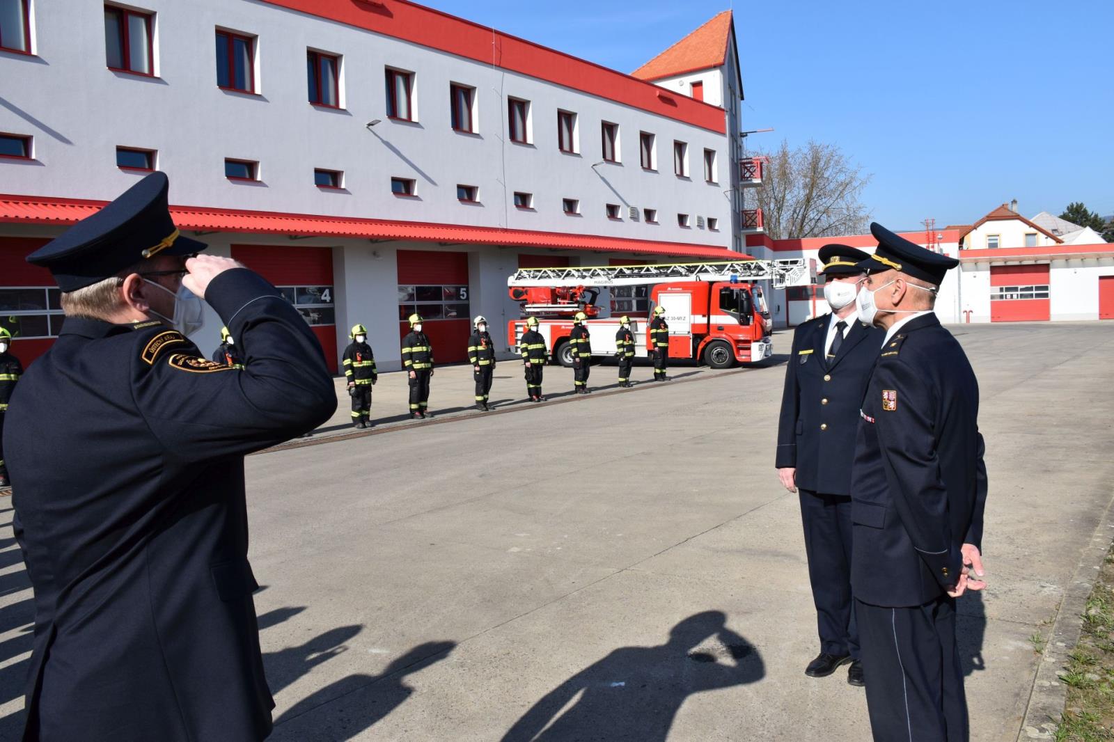 Rozloučení s velitelem Vladimírem Kopečkem (2).jpg