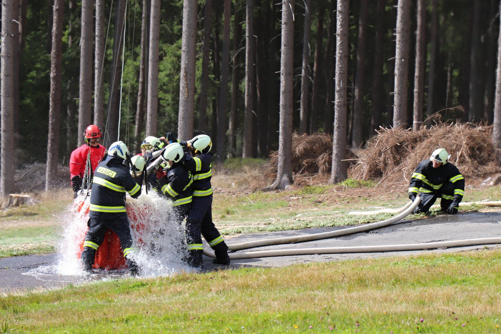 Taktické cvičení - bambi vak, Lipno nad Vltavou (2).JPG