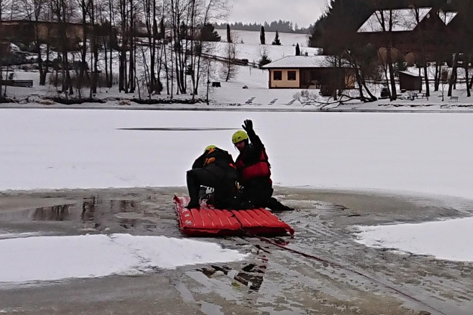 Výcvik na lede, Frymburk (14).JPG