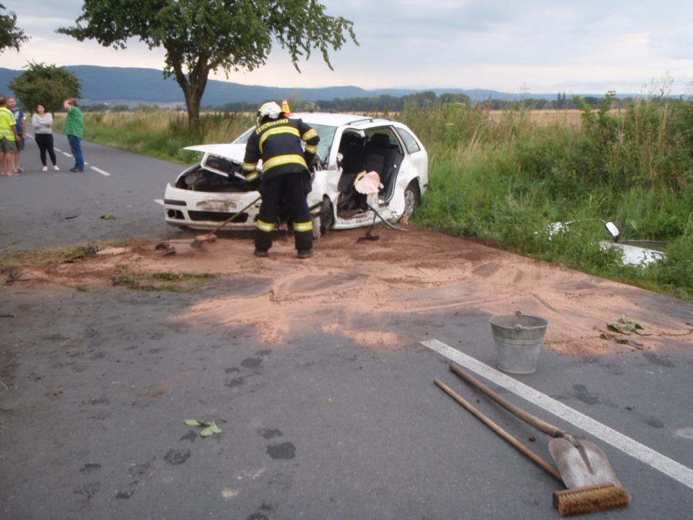 dopravni nehoda brnicko haukovice