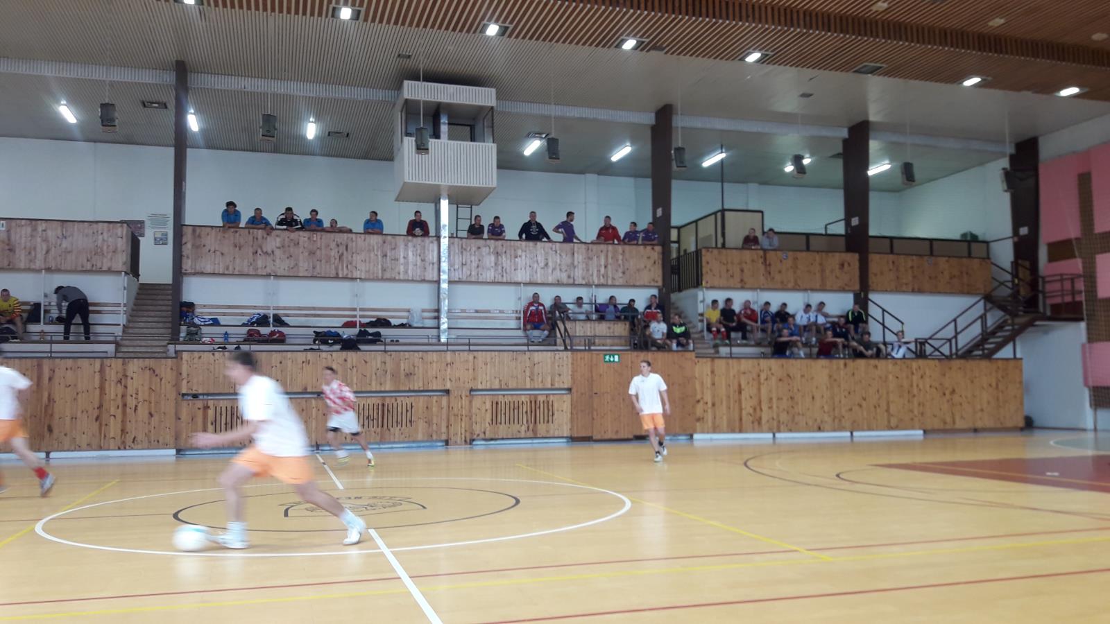 futsal2.jpg