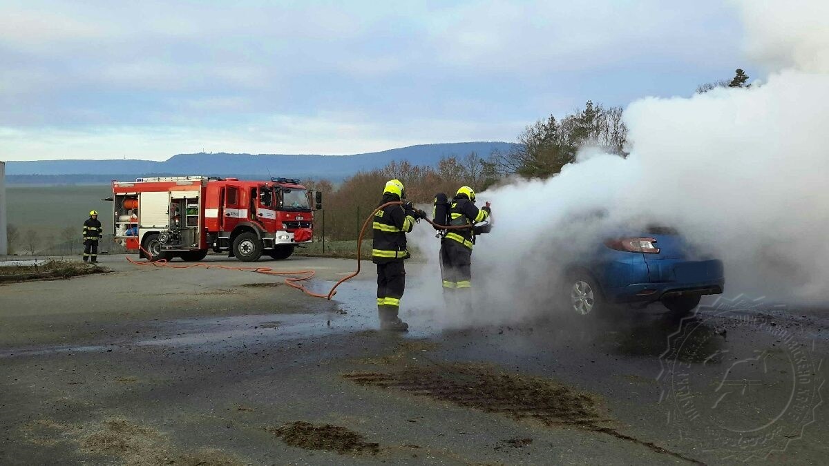 hořící OA Kunčina 5.3.2020.jpg