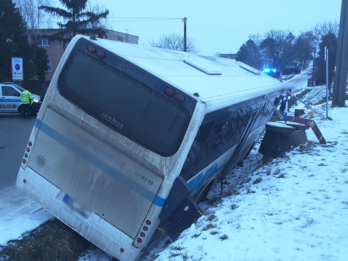 následky nehody autobusu.jpg