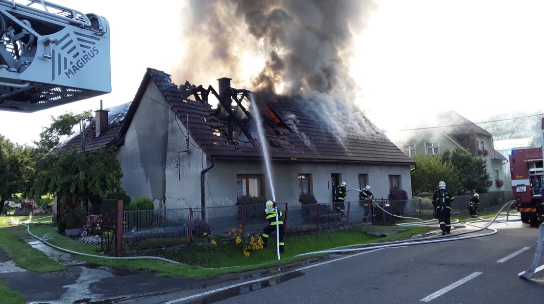 požár RD v Jílovém u Hodkovic n. Mohelkou