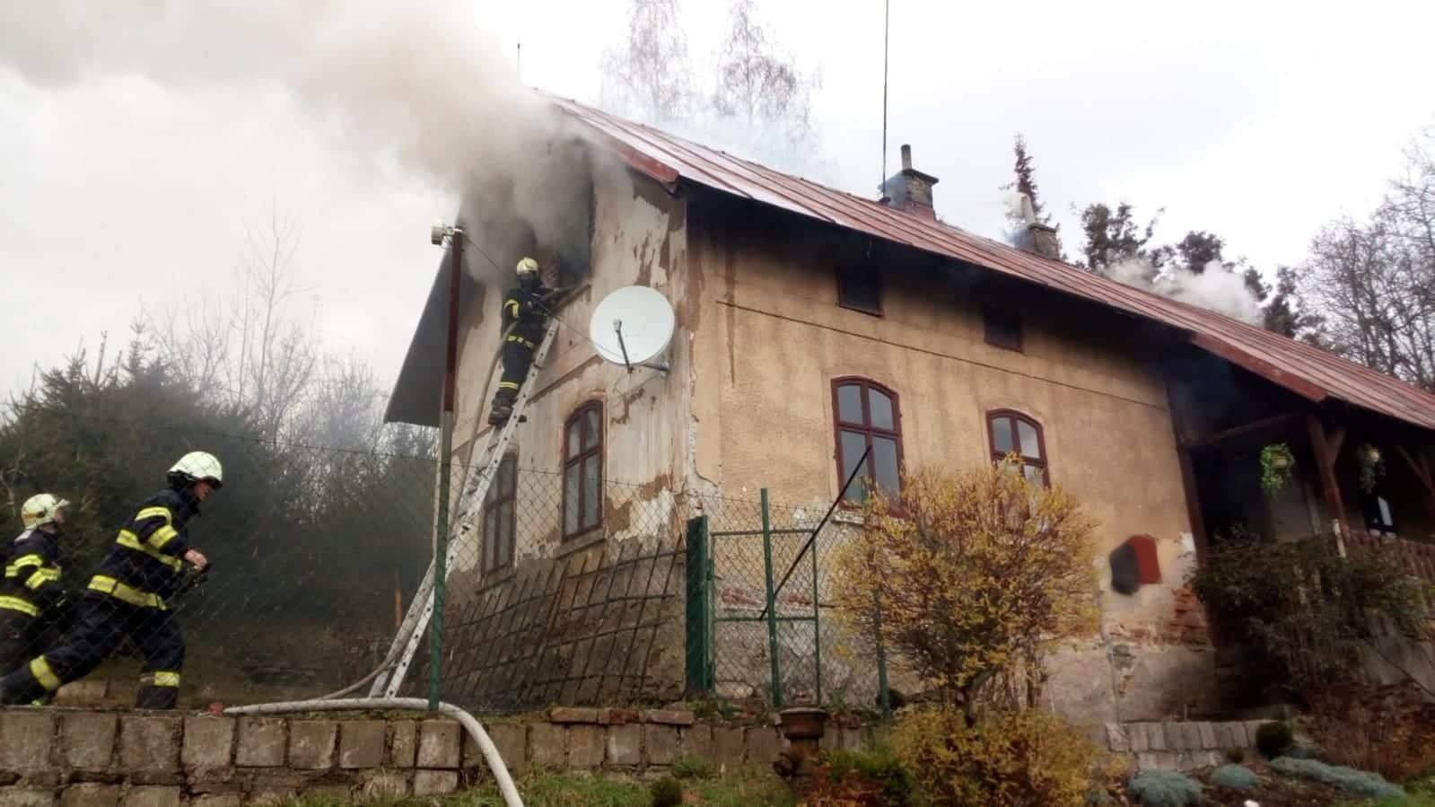 požár rodinného domu Držkov