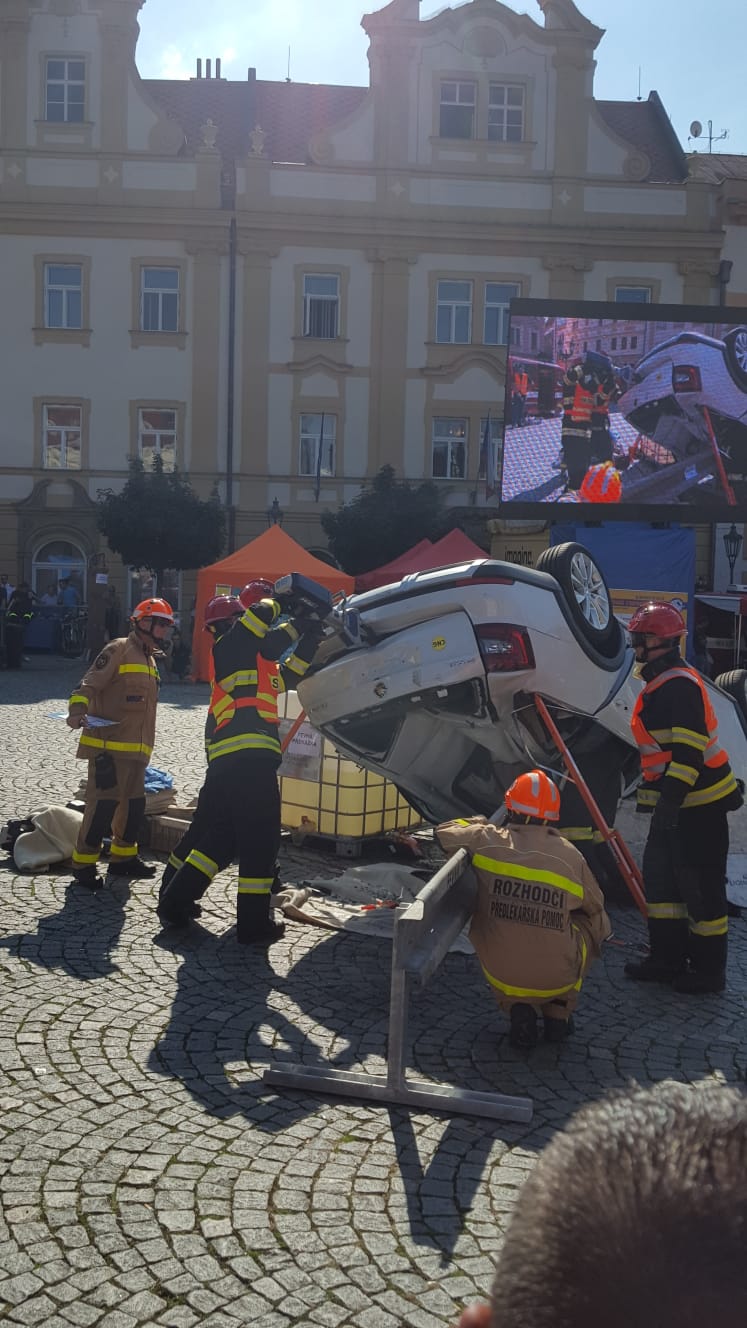 soutěžní pokus HZS Jihočeského kraje (9).jpg