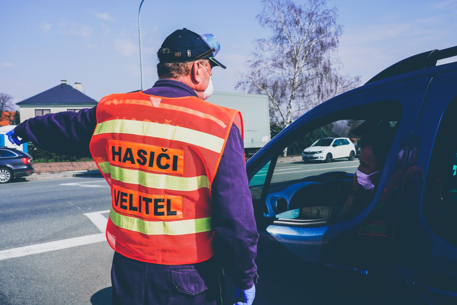 ukonceni hasicskych hlidek - kontrolni stanoviste uzavrenych oblasti v OLK