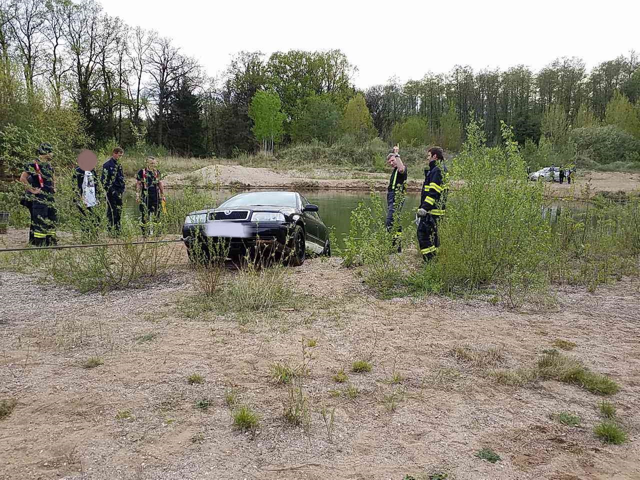 utopený auto5.jpg