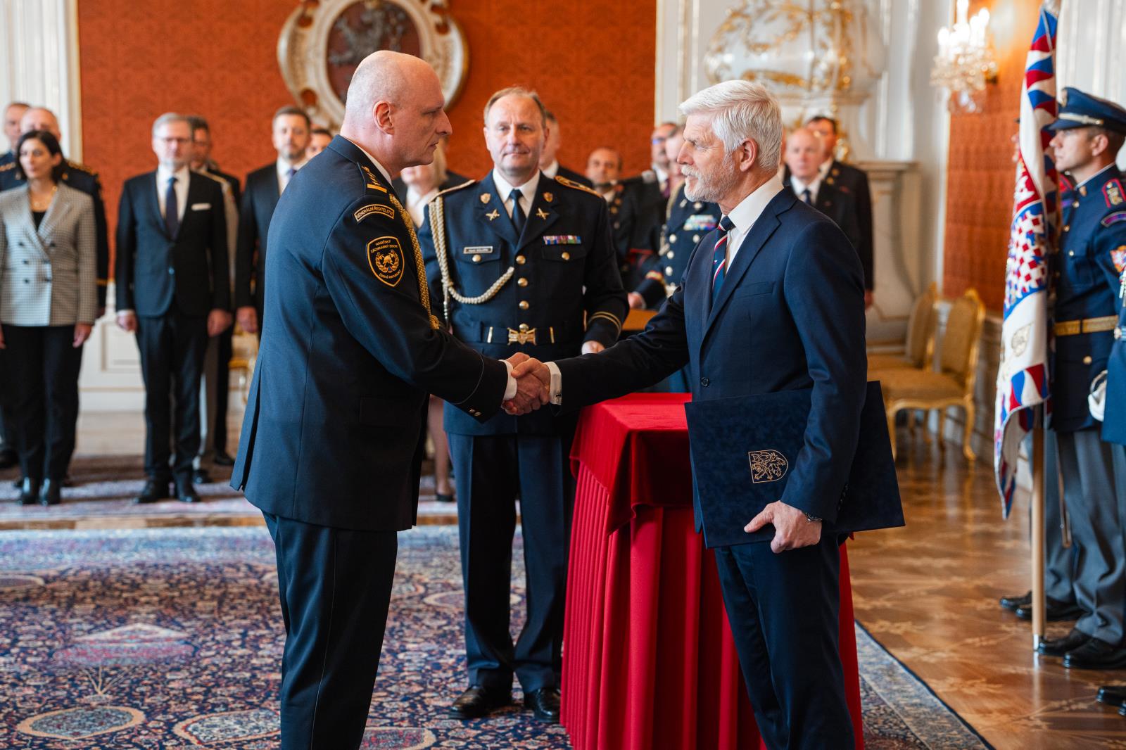 Prezident České republiky jmenoval nové generály_za HZS ČR_brig. gen. Radek Stránský a brig. gen. Jiří Pelikán